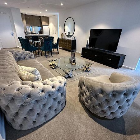 Deluxe 3 Bedroom Apartment In Southbank Melbourne Exterior photo